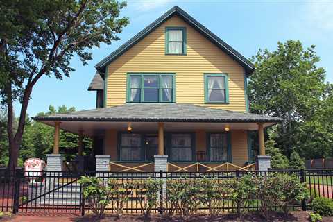 The House from "A Christmas Story" Is Up For Sale