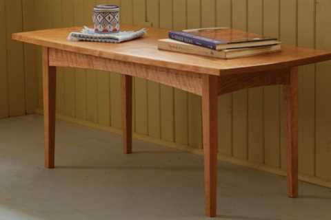 Classy coffee table – FineWoodworking