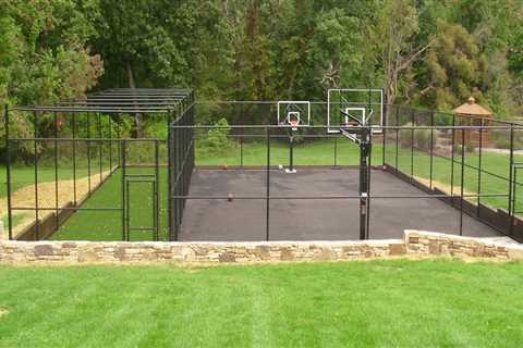 Landscape Design: The Benefits Of Chain Link Fence For Your Garden In Oklahoma City