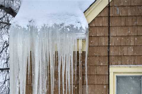 Can ice dams be prevented?