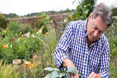 Controlling Pests Without Chemicals: A Guide for Gardeners and Farmers