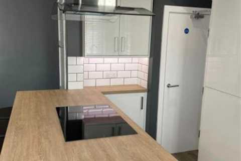 Kitchen Fitters Heaton