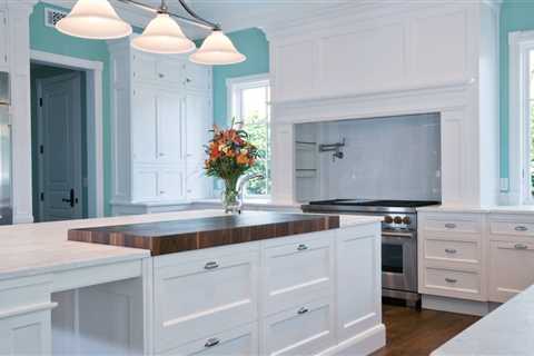 Maximizing Storage And Functionality: Expert Tips For Kitchen Cabinet Remodeling