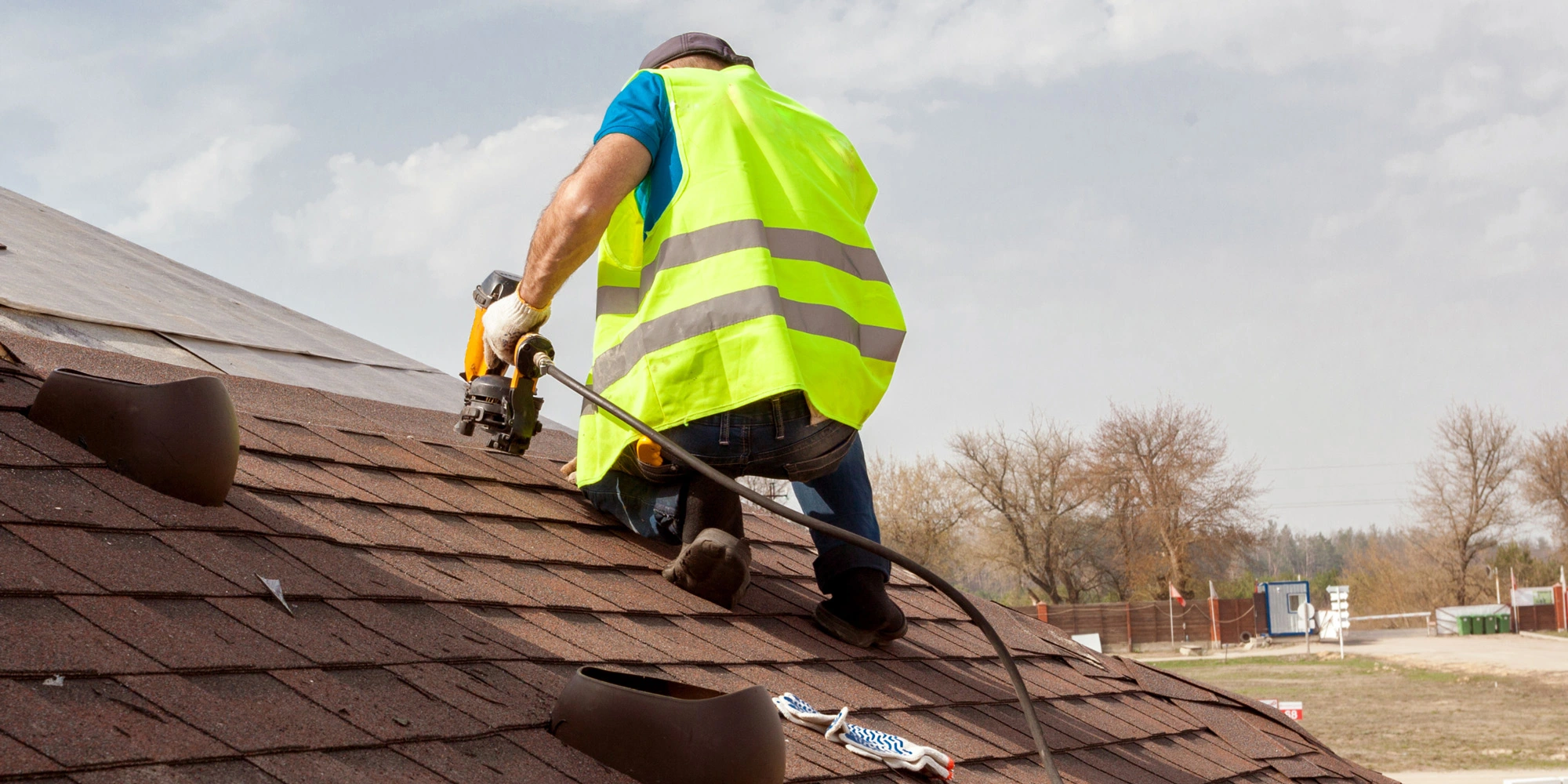 What Is A Roofer