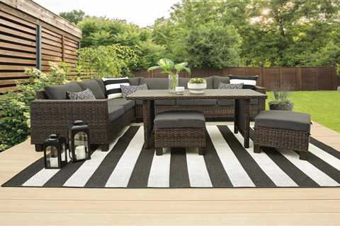 How to Choose the Right Patio Furniture and Accessories for Your Home