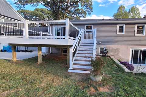 Makeover Monday: a Deck Turned Rot to Remarkable in Severna Park