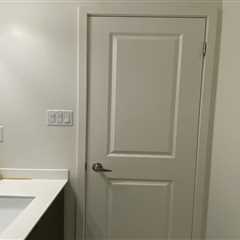 Before and After: A Luxe $800 Redo Snaps This Bathroom Out of Its Dreary Basement Vibes
