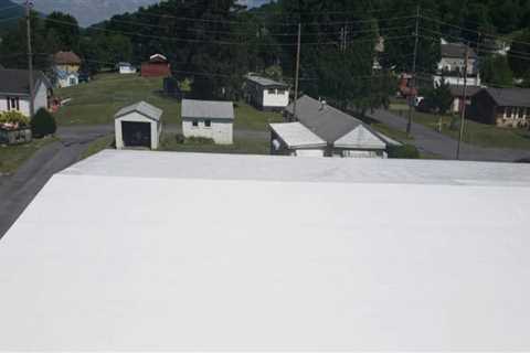 The Advantages of Flat Roofs for Commercial Buildings