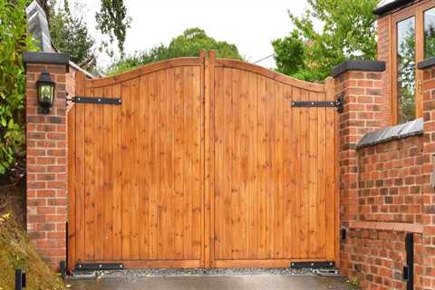 Avoid DIY Risks: Let Residential Electricians Handle Automatic Gate Repair In LA