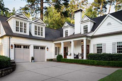 Stapley Action Garage Door Glendale – Luxury Meets Functionality - Stapley Action Garage Door