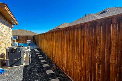 Privacy Fence installation Midland, TX