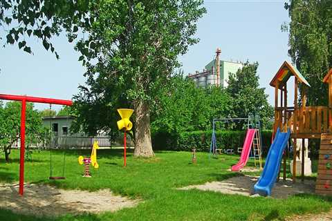 Why Organic Pest Control Products Are Becoming Popular in School and Playground Settings