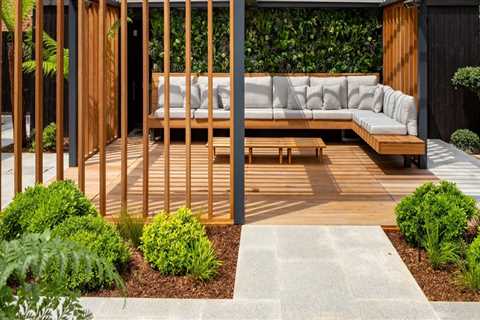 Incorporating Shade into Your Patio Landscaping Design