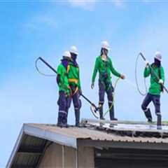 How Roofing Services and Construction Cleaning Teams Work Together During Large Projects